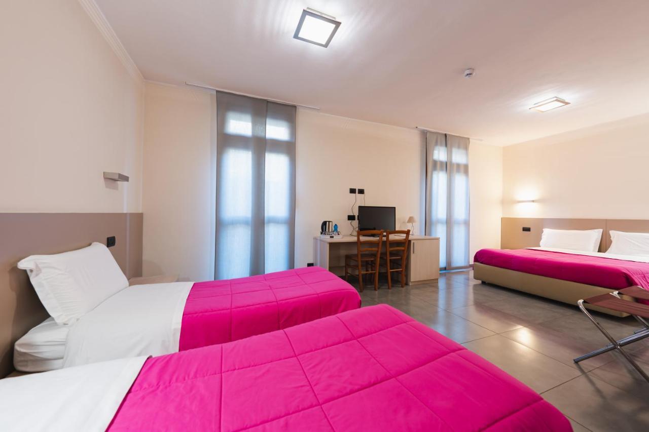 Parini Hotel Bosisio Parini Ngoại thất bức ảnh
