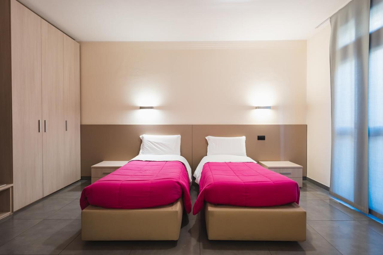 Parini Hotel Bosisio Parini Ngoại thất bức ảnh