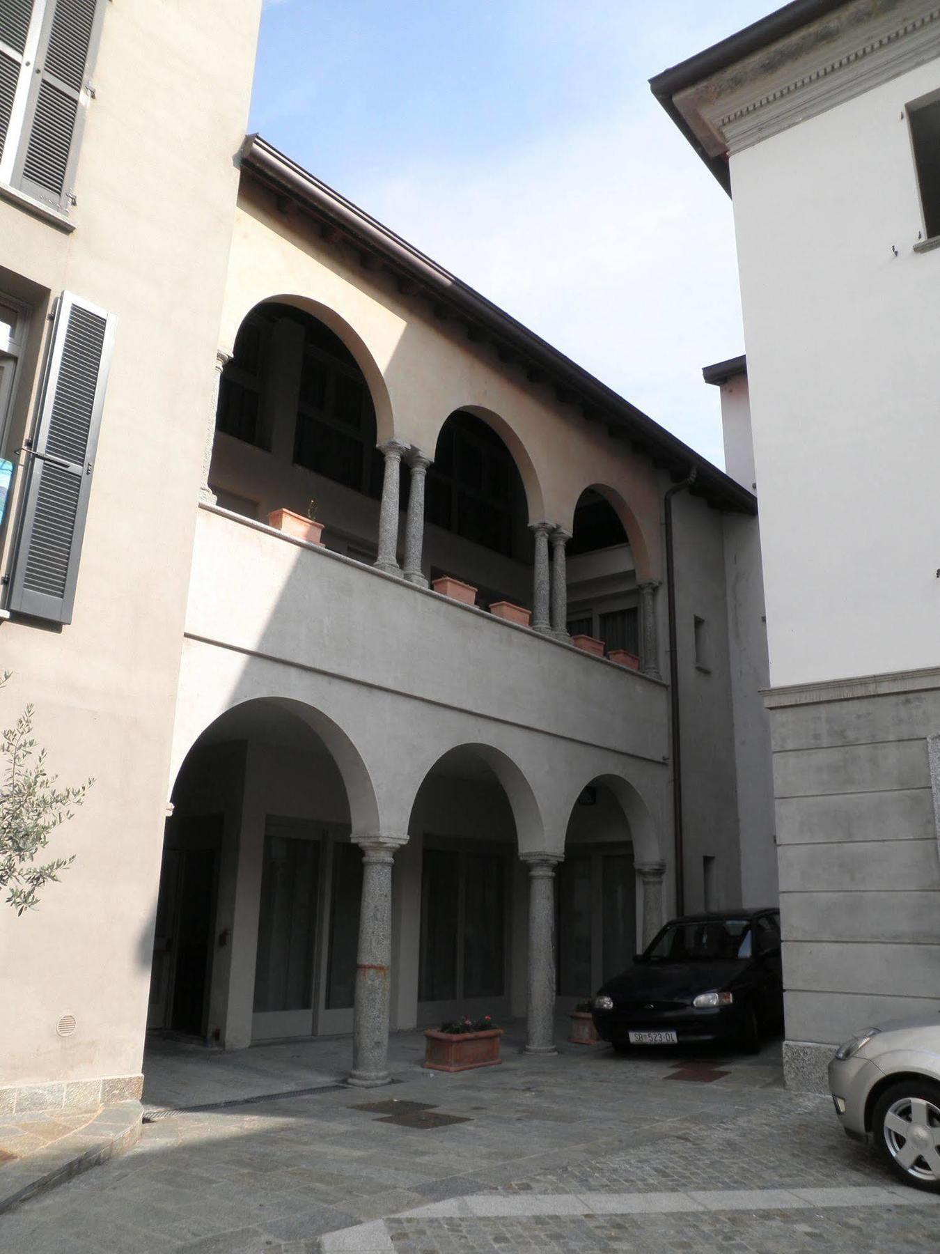 Parini Hotel Bosisio Parini Ngoại thất bức ảnh